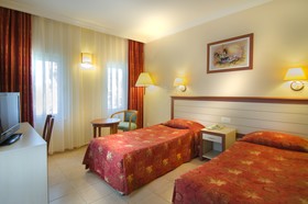 Kustur Club Holiday Village