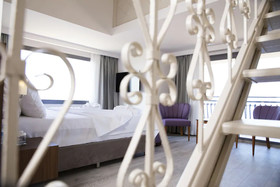 Neopol Hotel Deluxe