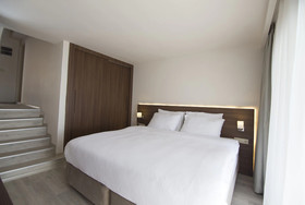 Neopol Hotel Deluxe