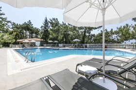 Pine Villas & Apartments Kusadasi