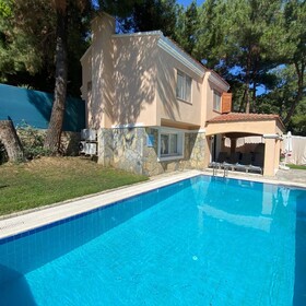 Pine Villas & Apartments Kusadasi