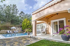 Pine Villas & Apartments Kusadasi