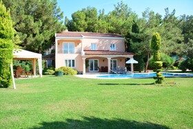 Pine Villas & Apartments Kusadasi