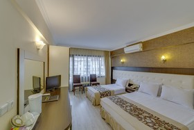 Rest & More by Dedeman Kusadasi Marina