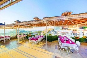 Rest & More by Dedeman Kusadasi Marina