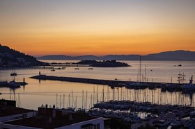 Rest & More by Dedeman Kusadasi Marina