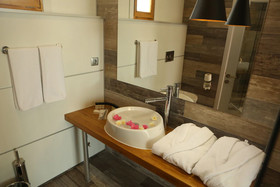 Risus Beach Resort Hotel