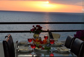 Sunday Beach Hotel
