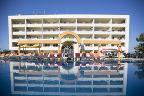 Tuntas Family Suites Kusadasi