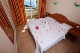 Tuntas Family Suites Kusadasi