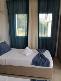 Onoda Hotel & Suites