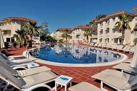 Blue Lagoon Delux Hotel