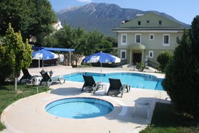 Coral Hotel