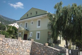 Coral Hotel