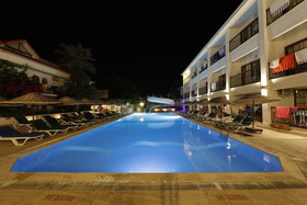 Golden Life Resort Hotel & Spa