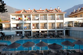 Golden Life Resort Hotel & Spa