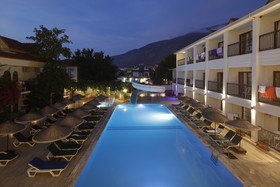 Golden Life Resort Hotel & Spa