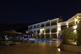 Golden Life Resort Hotel & Spa