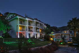 Morina Deluxe Hotel