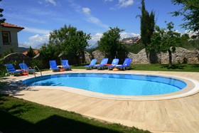 Mountain Valley Apartments & Villa's