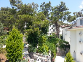 Nicholas Park Hotel