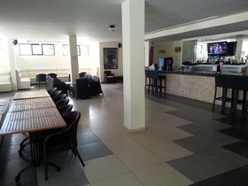 Nicholas Park Hotel