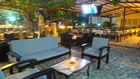 Ünlü Hotel