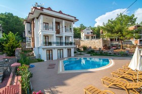 Olympia Villas
