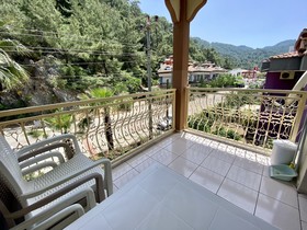 Belmaris Apartments