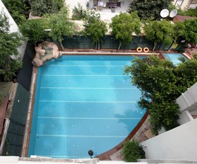 Two Seas Hotel