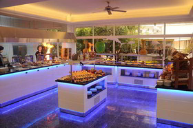 Blue Palace Hotel & Apart