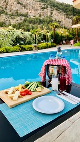 Bybassios Hotel