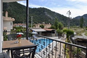 Bybassios Hotel