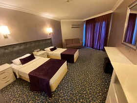 Caprice Beach Hotel