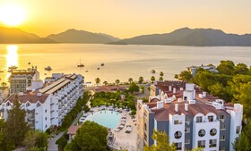 Caprice Beach Hotel