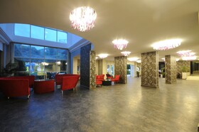 Caprice Beach Hotel