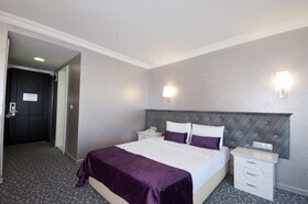 Caprice Beach Hotel