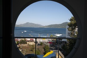 Caprice Beach Hotel