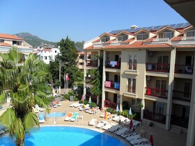 Club Amaris Apartments