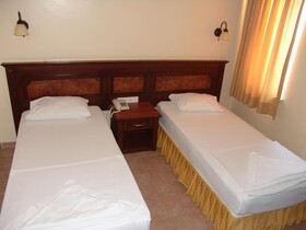Club Amaris Apartments