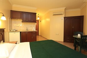 Club Amaris Apartments