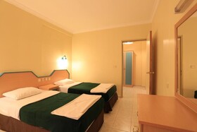 Club Amaris Apartments