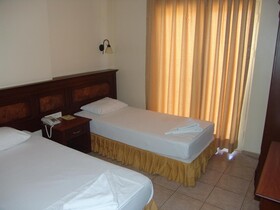 Club Amaris Apartments