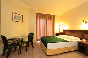Club Amaris Apartments
