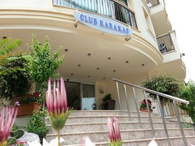 Club Karakas