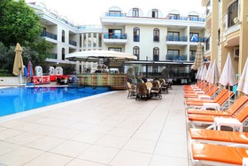 Club Karakas