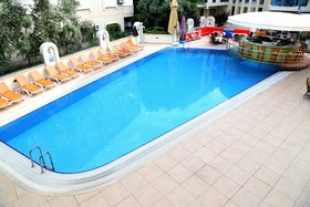 Club Karakas