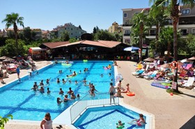 Club Turquoise