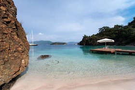 D-Maris Bay