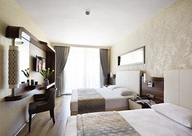 Emre Beach Hotel